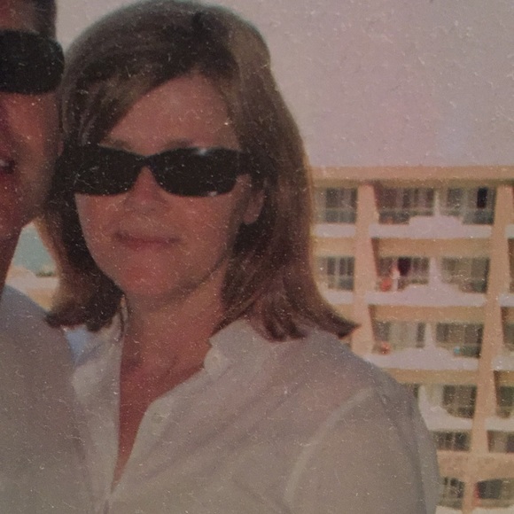 Meet your Posher - Picture 1 of 1